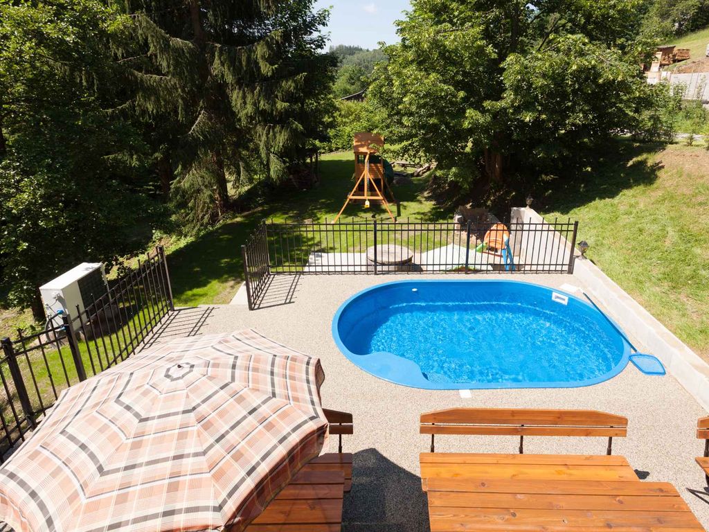 Ferienhaus Berghütte mit Infrasauna und Badefass