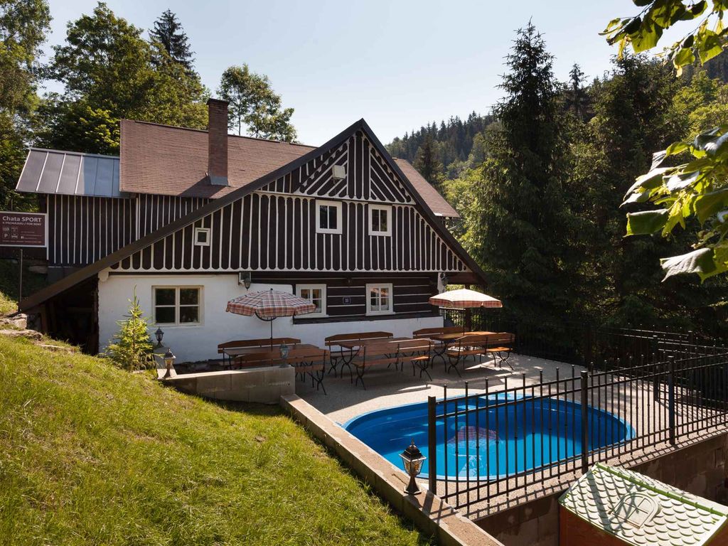 Ferienhaus Berghütte mit Infrasauna und Badefass