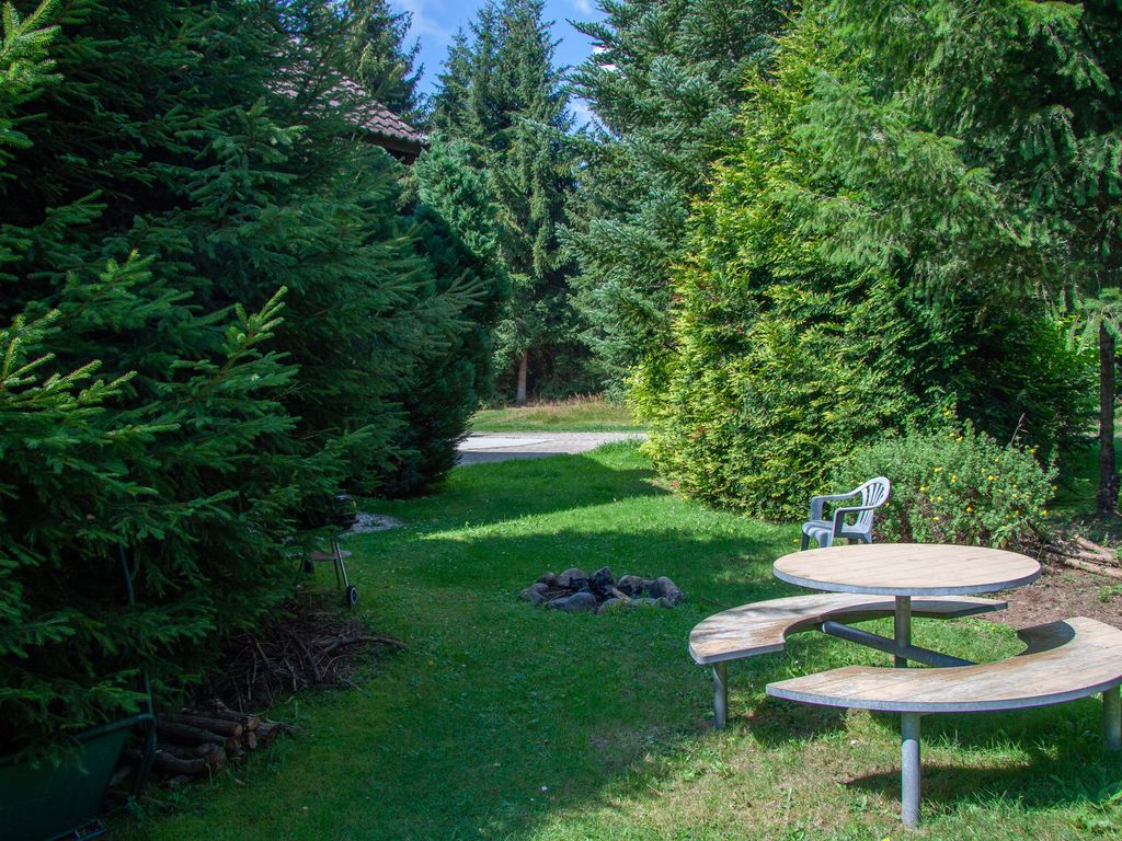 Ferienwohnung mit eigenem Eingang im Skiort