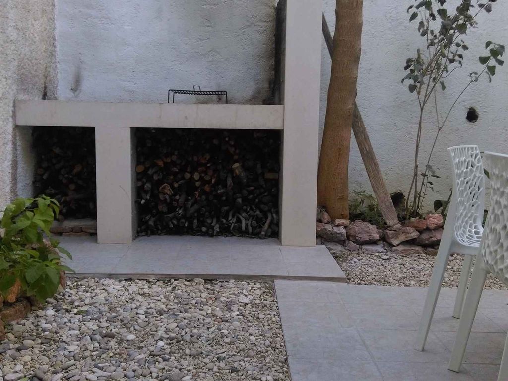 Ferienhaus mit Garten