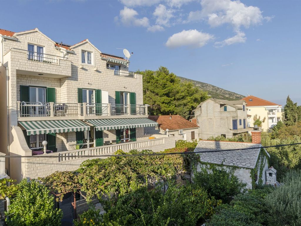 Ferienwohnung mit Balkon und Klimaanlage