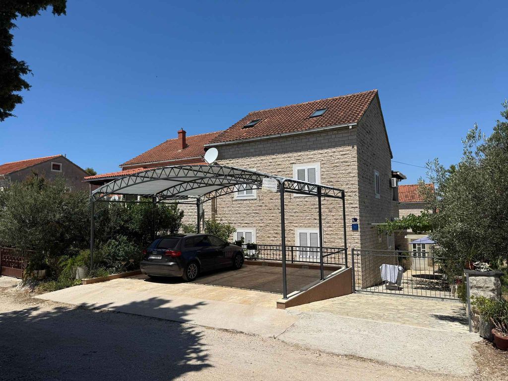 Ferienwohnung mit Klimaanlage und Meerblick
