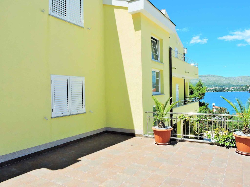 Ferienwohnung 150 m zum Strand
