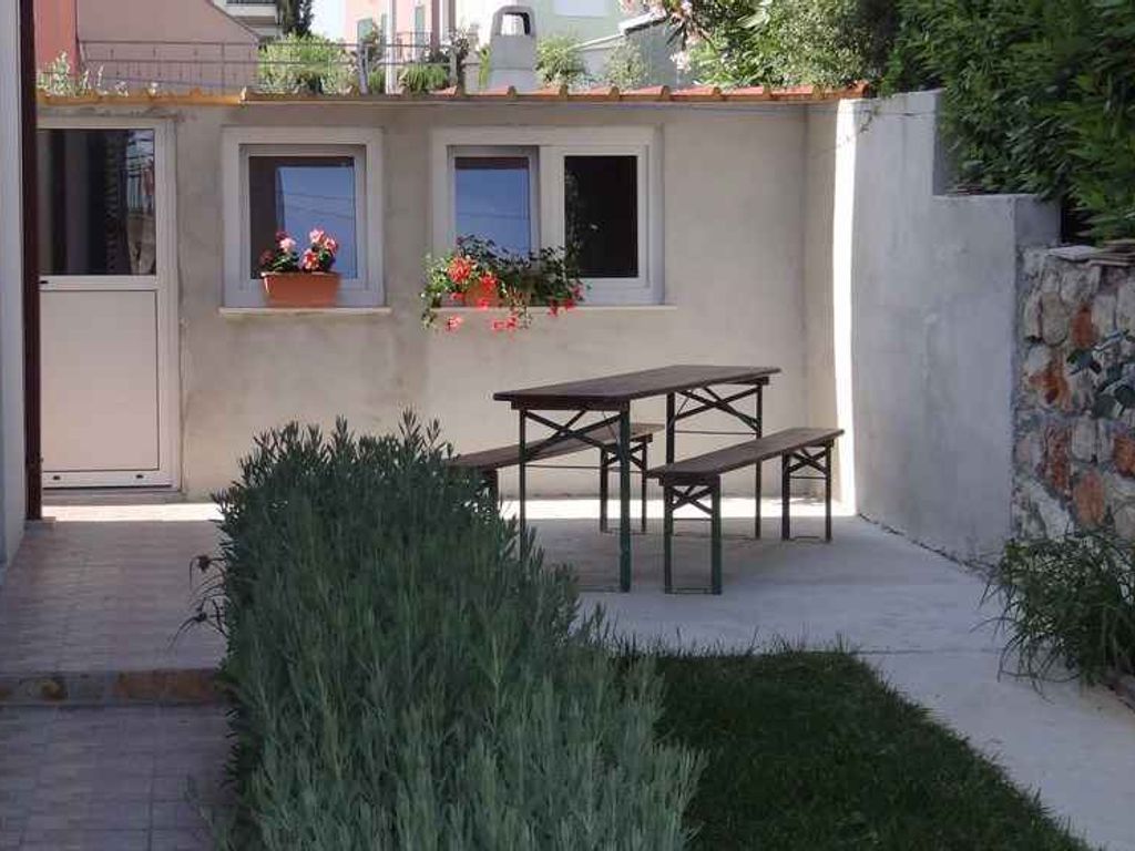 Ferienwohnung 120 m zum Strand