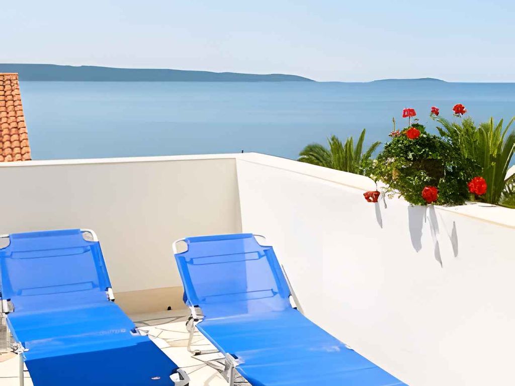 Ferienwohnung 100 m vom Strand entfernt mit Terrasse und Grill
