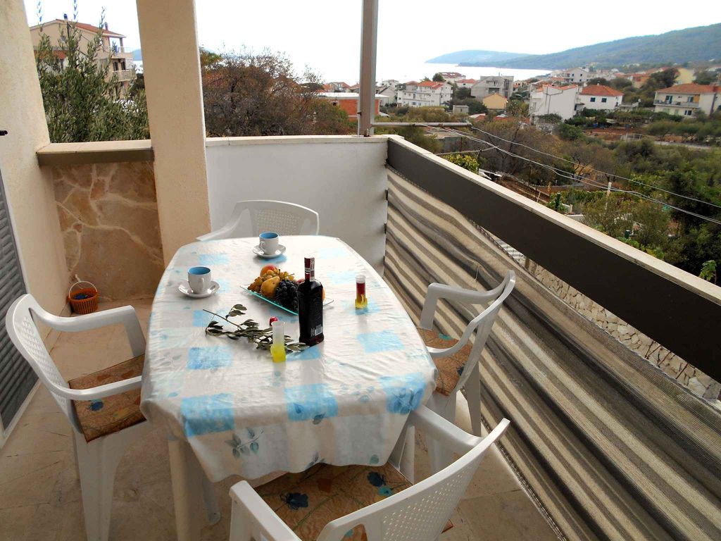 Ferienwohnung mit Meerblick 200 m vom Strand