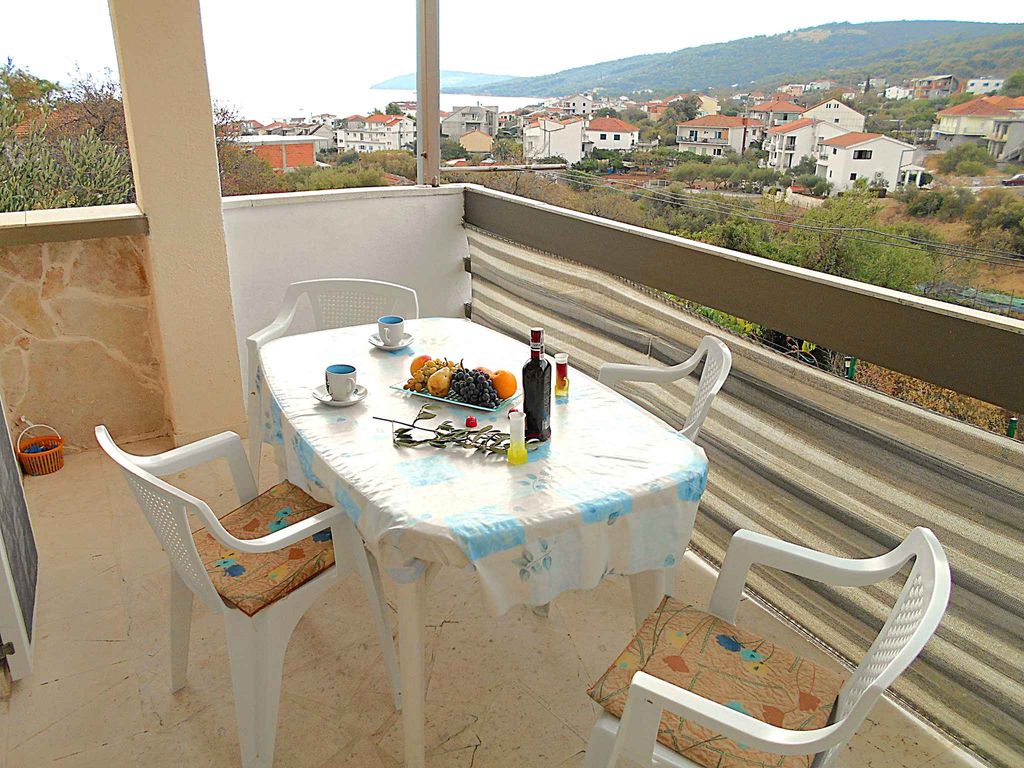 Ferienwohnung mit Meerblick 200 m vom Strand