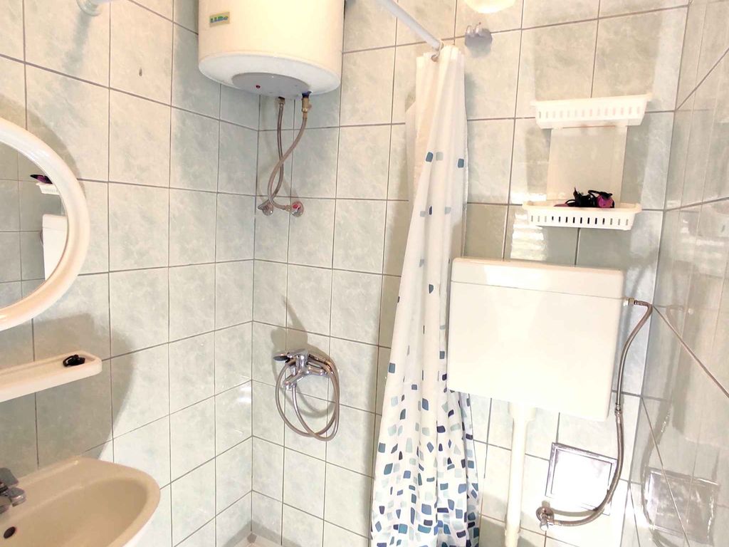 Ferienwohnung mit Meerblick 200 m vom Strand