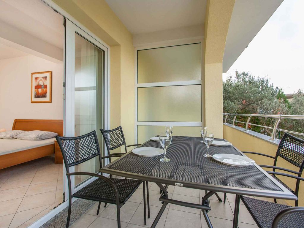 Ferienwohnung 150 m vom Strand mit Meerblick