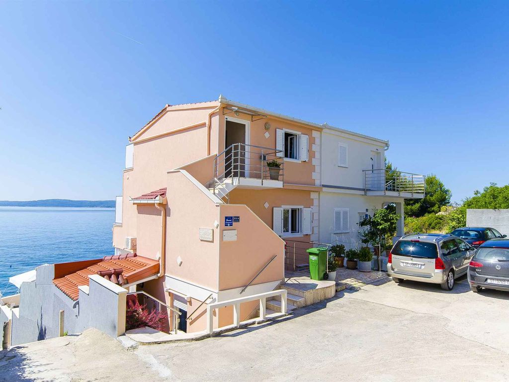 Ferienwohnung mit Terrasse und Klimaanlage