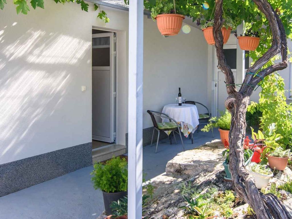 Studio mit Terrasse
