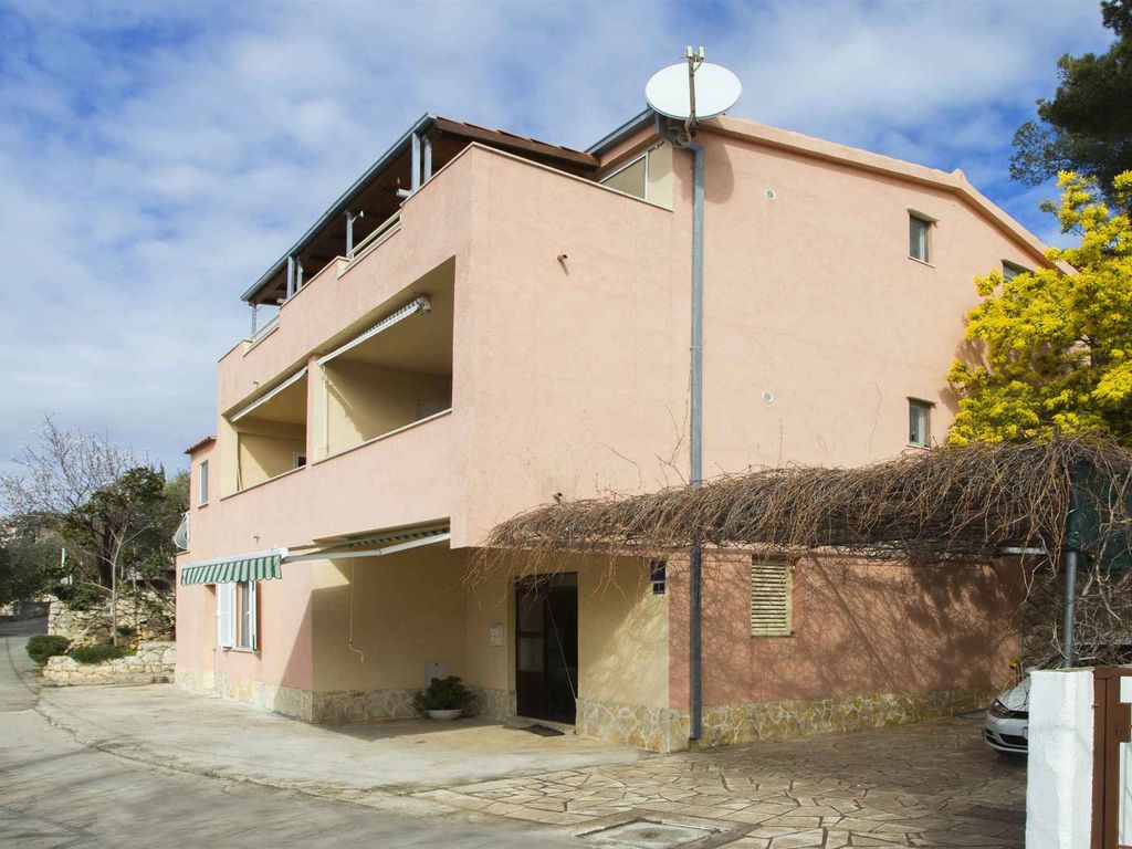 Ferienwohnung mit Klimaanlage und Meerblick