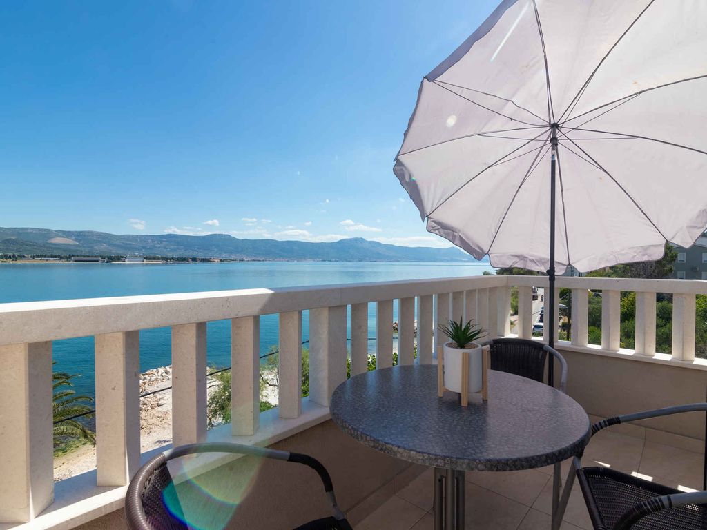 Ferienwohnung mit Balkon und Meerblick