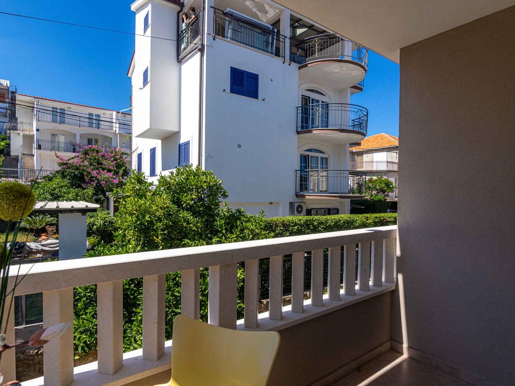Ferienwohnung mit Balkon und Klimaanlage
