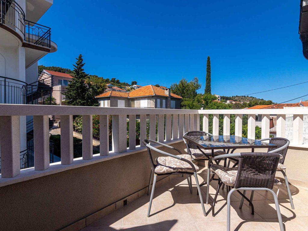 Ferienwohnung mit Balkon und Klimaanlage