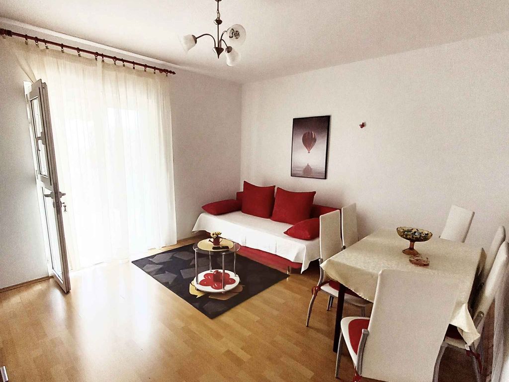 Ferienwohnung mit Klimaanlage und Grill