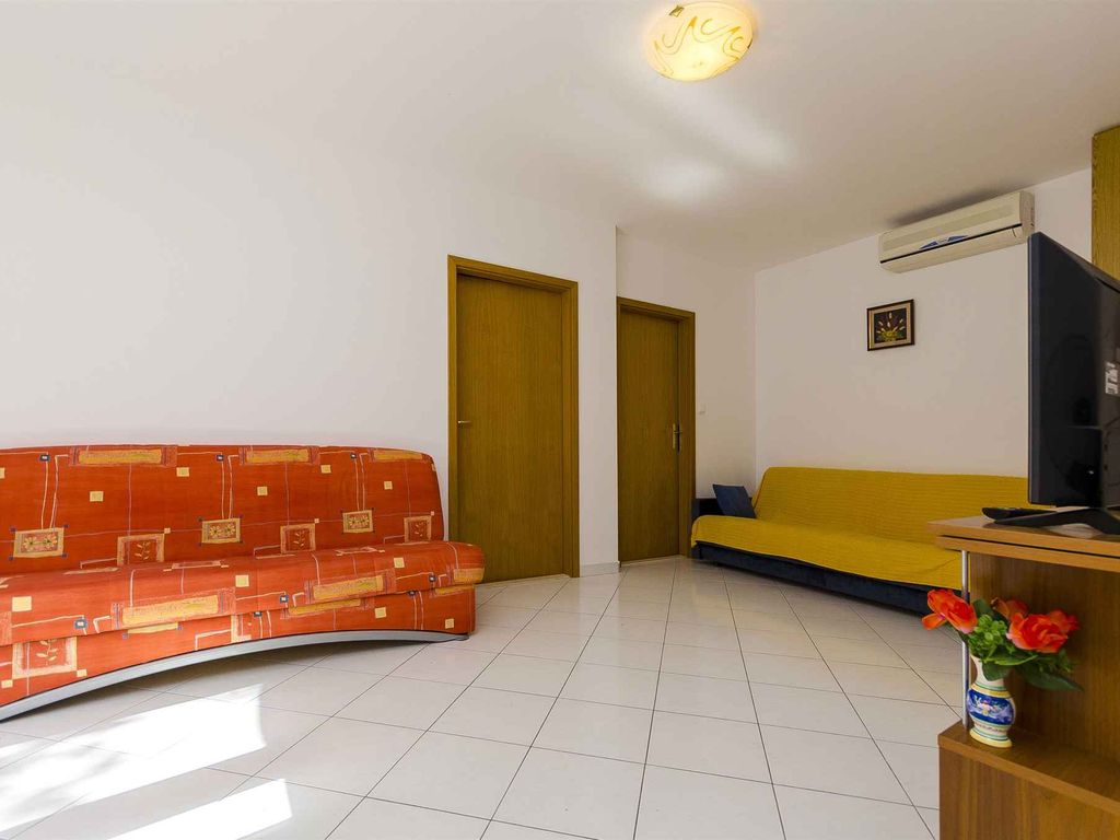 Ferienwohnung mit Klimaanlage, mit Grillmöglichkeit, mit Aussenpool