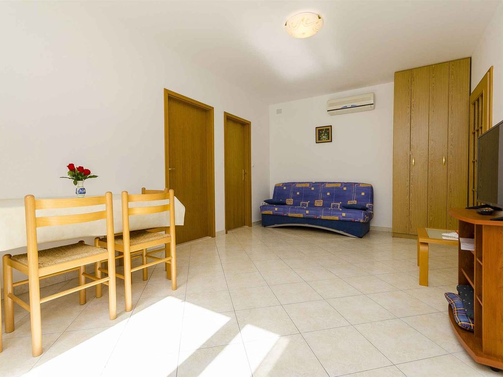 Ferienwohnung mit Klimaanlage, mit Grillmöglichkeit, mit Aussenpool