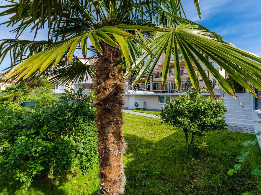 Ferienhaus mit Klimaanlage und Außenpool
