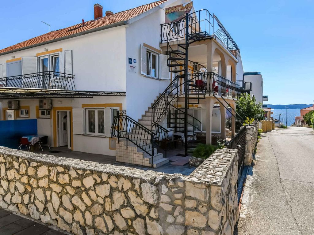 Ferienwohnung mit Terrasse, Meerblick