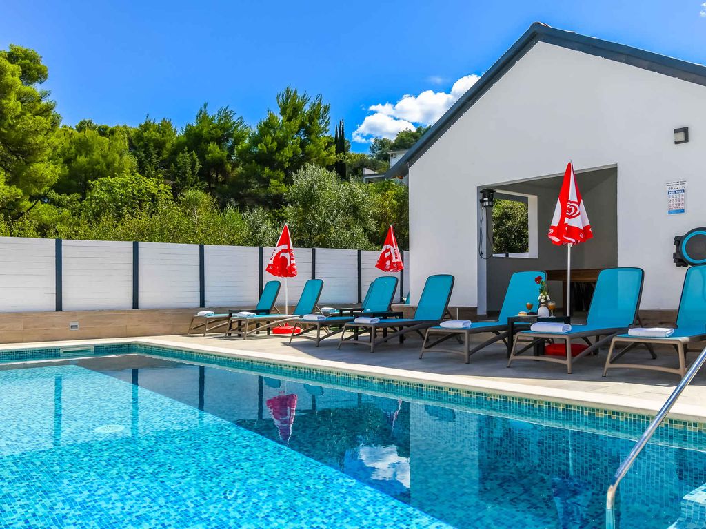 Ferienwohnung mit Schwimmbad