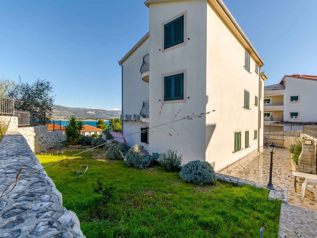 Ferienwohnung mit Klimaanlage und Blick auf das Meer