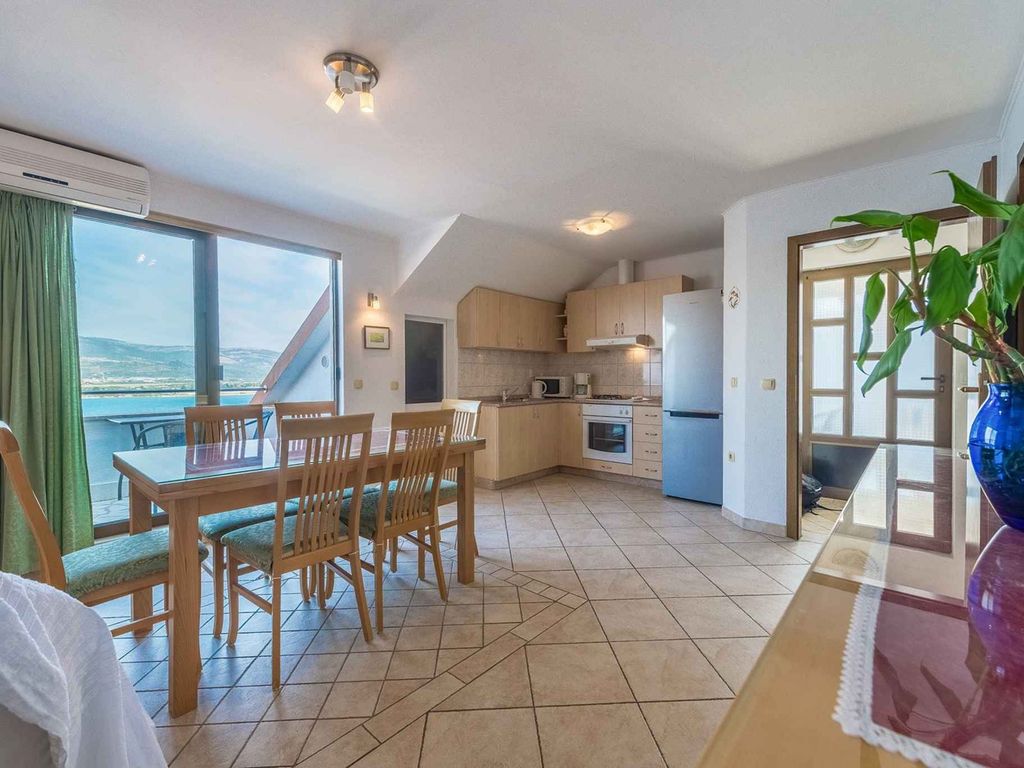 Apartment mit Balkon und Meerblick auf der Insel Ciovo für 4-5 Personen