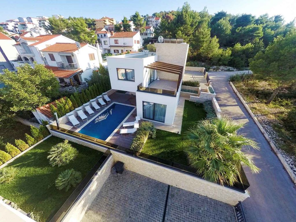 Villa Atemberaubende Fünf-Sterne-Villa am Strand