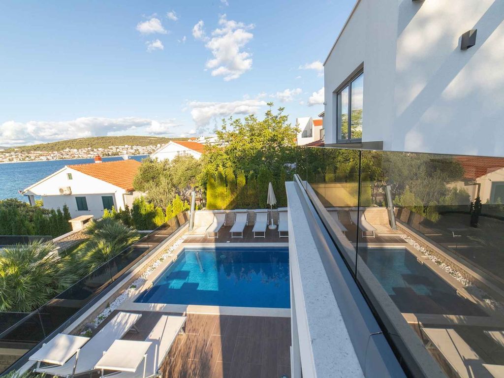 Villa Atemberaubende Fünf-Sterne-Villa am Strand