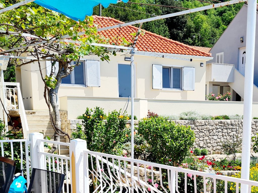 Ferienhaus mit Klimaanlage und Terrasse