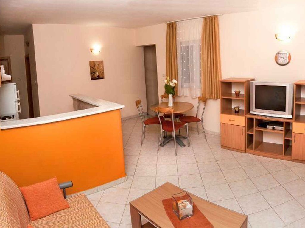 Ferienwohnung mit Klimaanlage und Terrasse