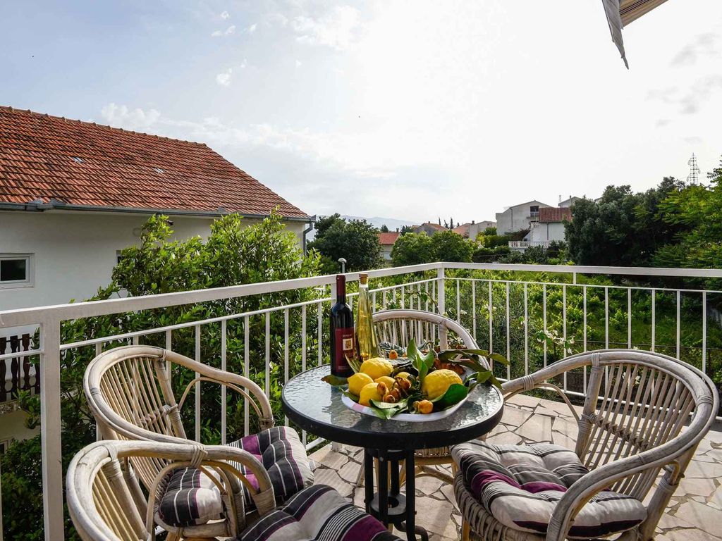 Ferienwohnung mit Balkon und Grill