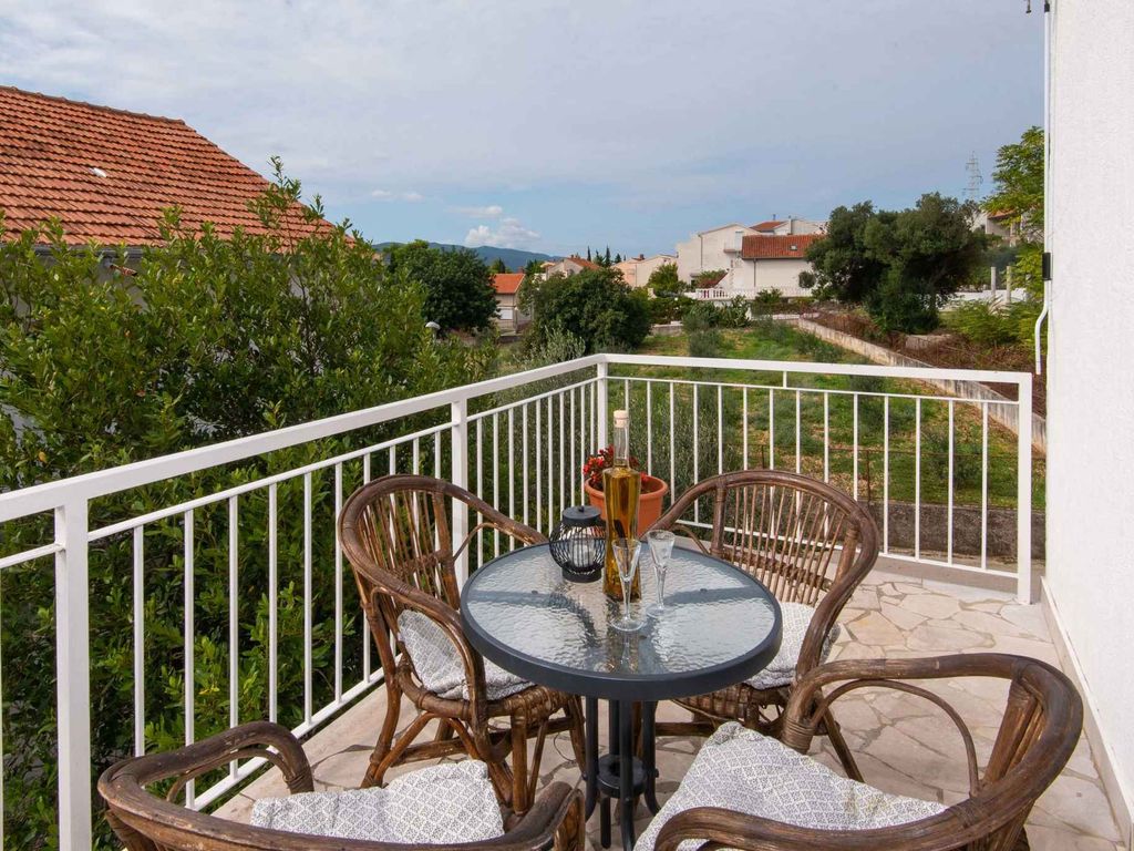 Ferienwohnung mit Balkon und Grill