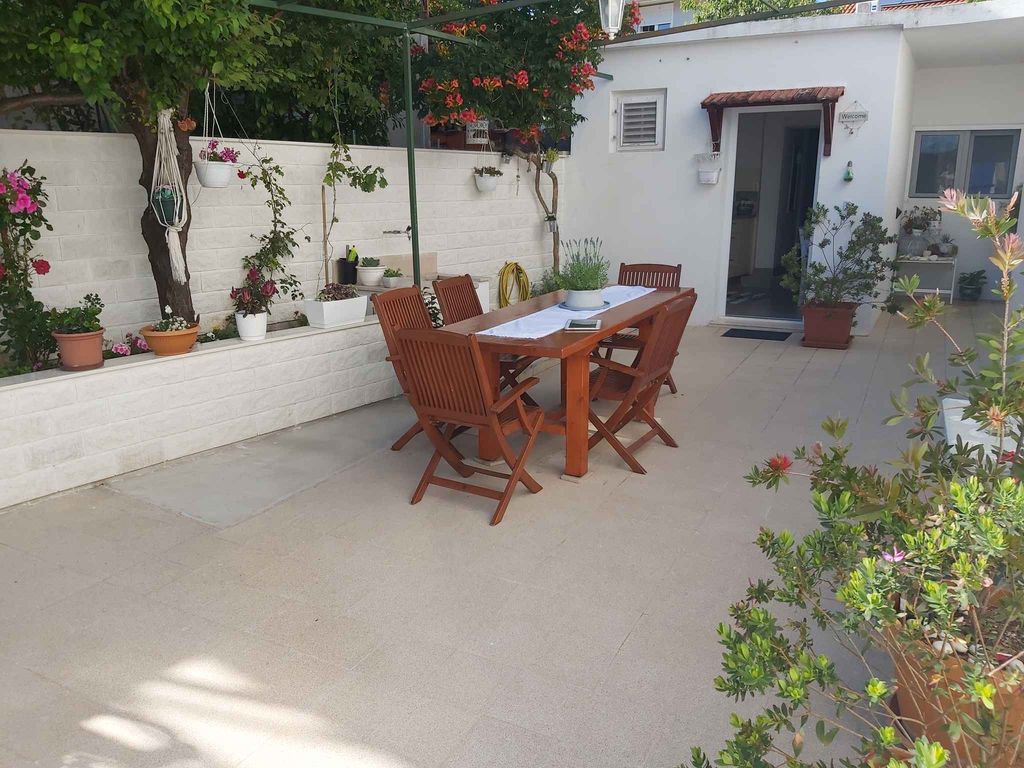 Ferienwohnung mit großer Terasse