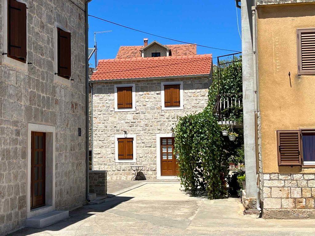 Ferienhaus mit Terrasse