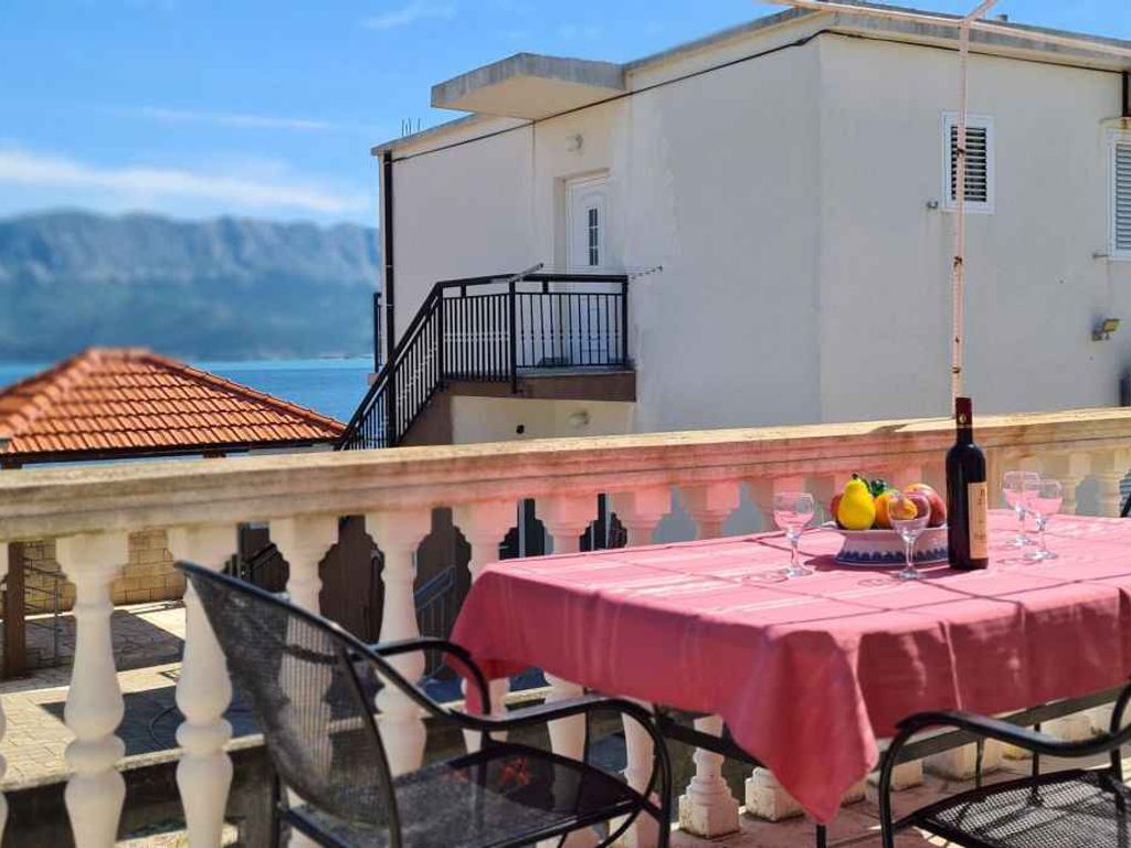 Ferienhaus mit Klimaanlage und Meerblick