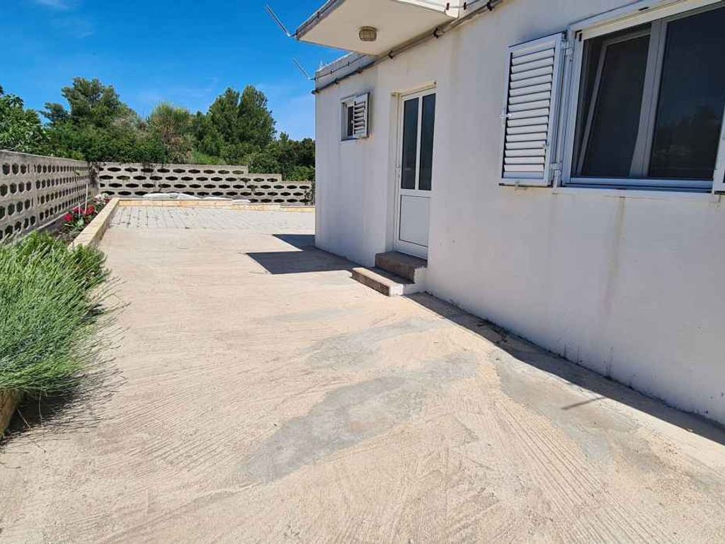 Ferienhaus mit Klimaanlage und Meerblick