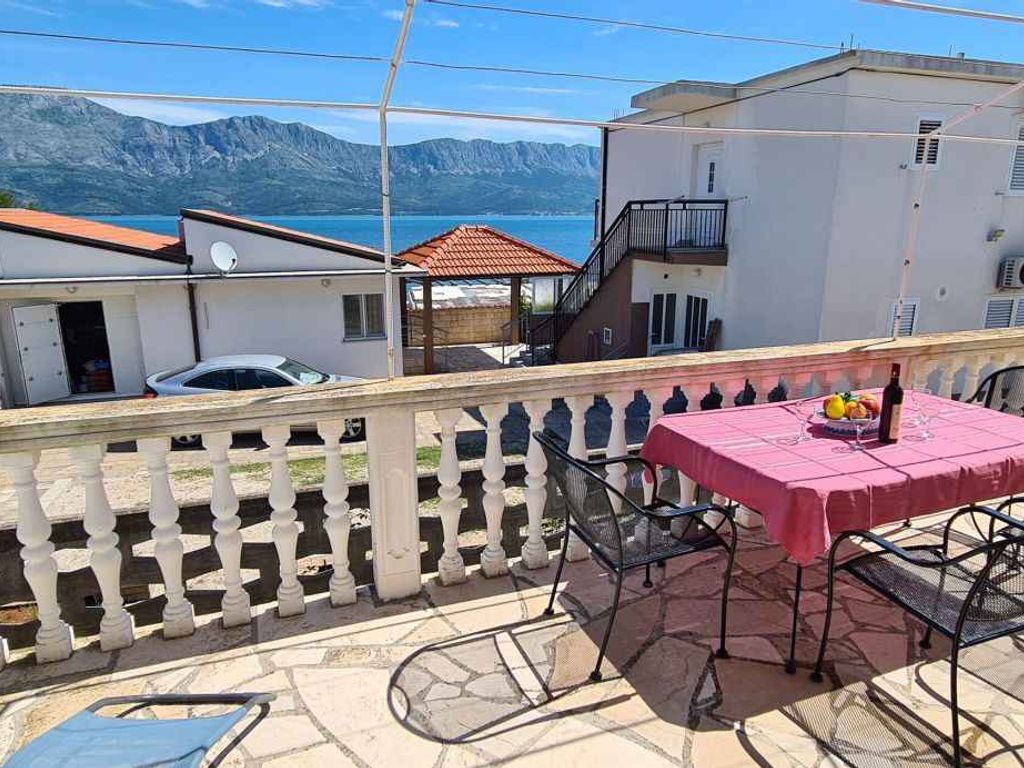 Ferienhaus mit Klimaanlage und Meerblick