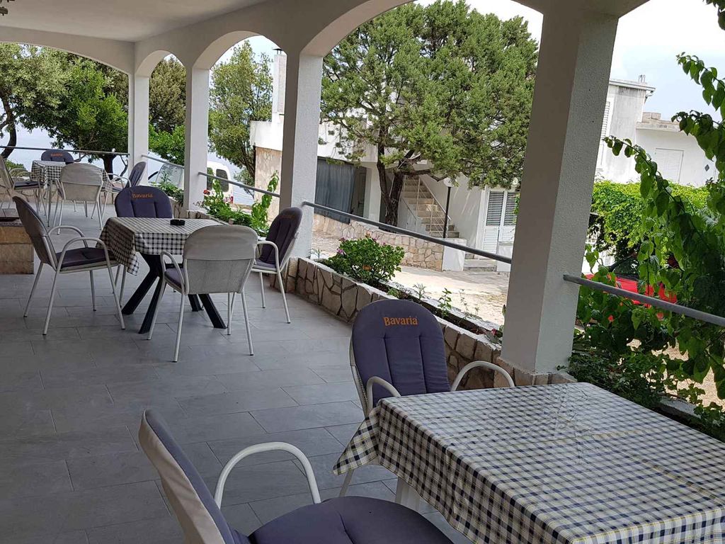 Ferienhaus mit Terrasse und Grill, am Meer