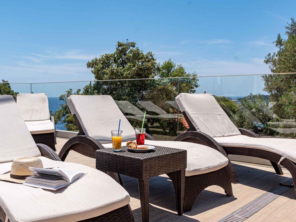 Ferienwohnung mit Pool zur gemeinsamen Nutzung