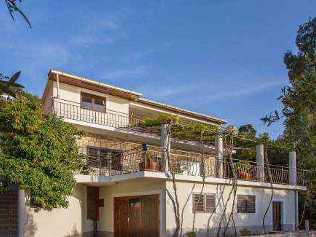 Ferienwohnung mit Balkon und Klimaanlage