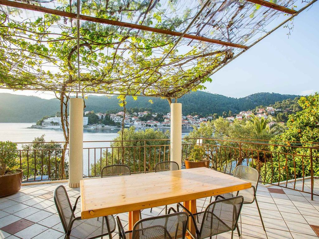 Ferienwohnung mit Balkon und Klimaanlage