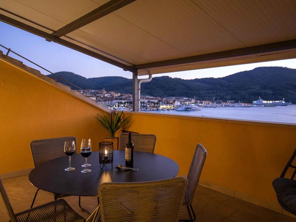 Ferienwohnung mit Klimaanlage und Meerblick