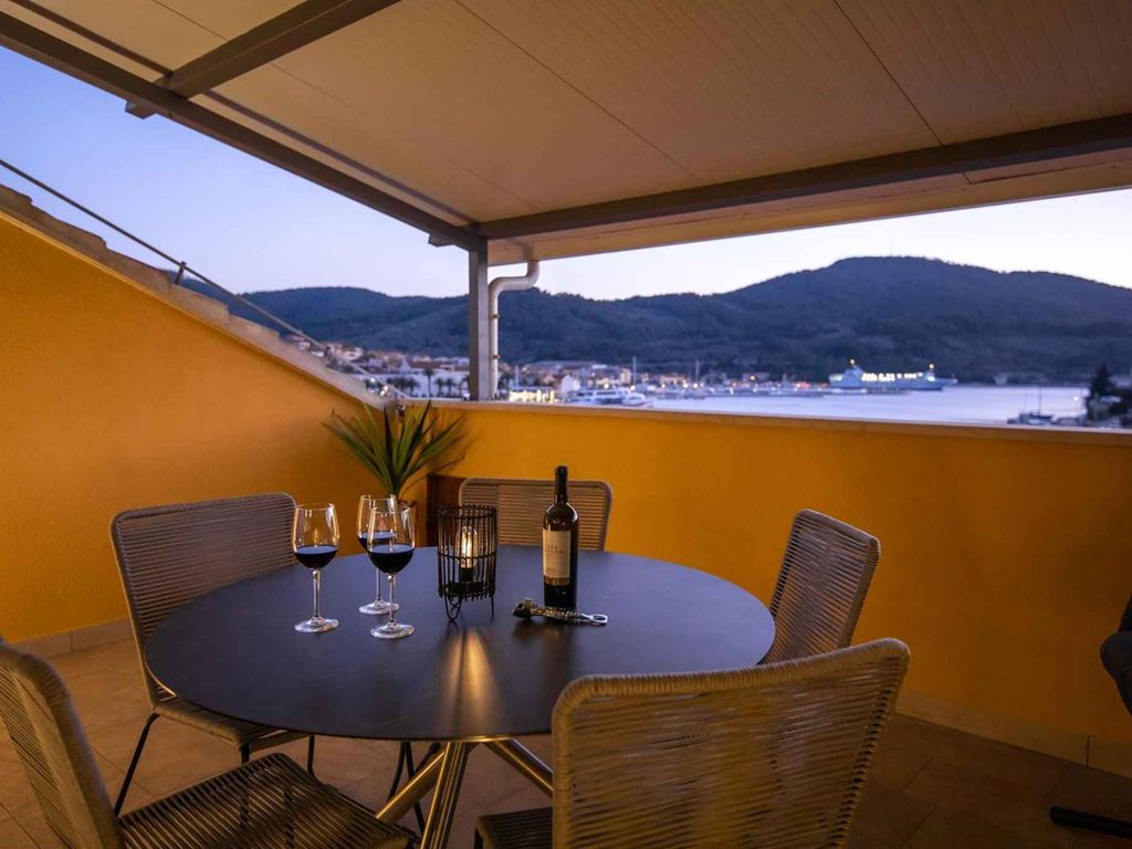 Ferienwohnung mit Klimaanlage und Meerblick