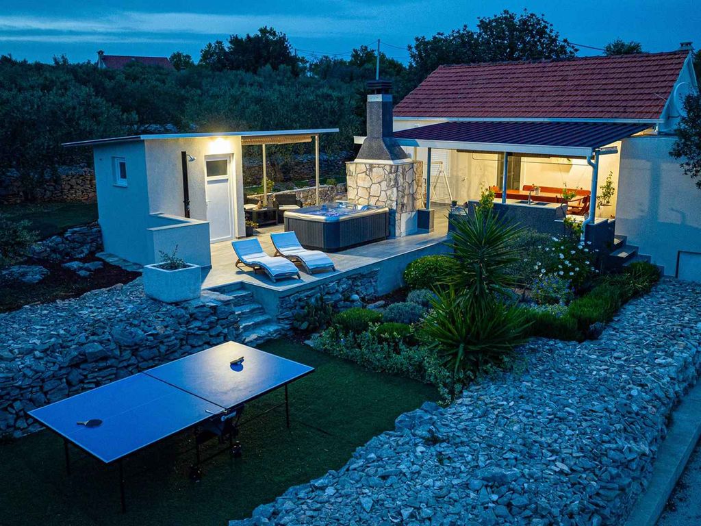 Ferienhaus mit Klimaanlage und Terrasse