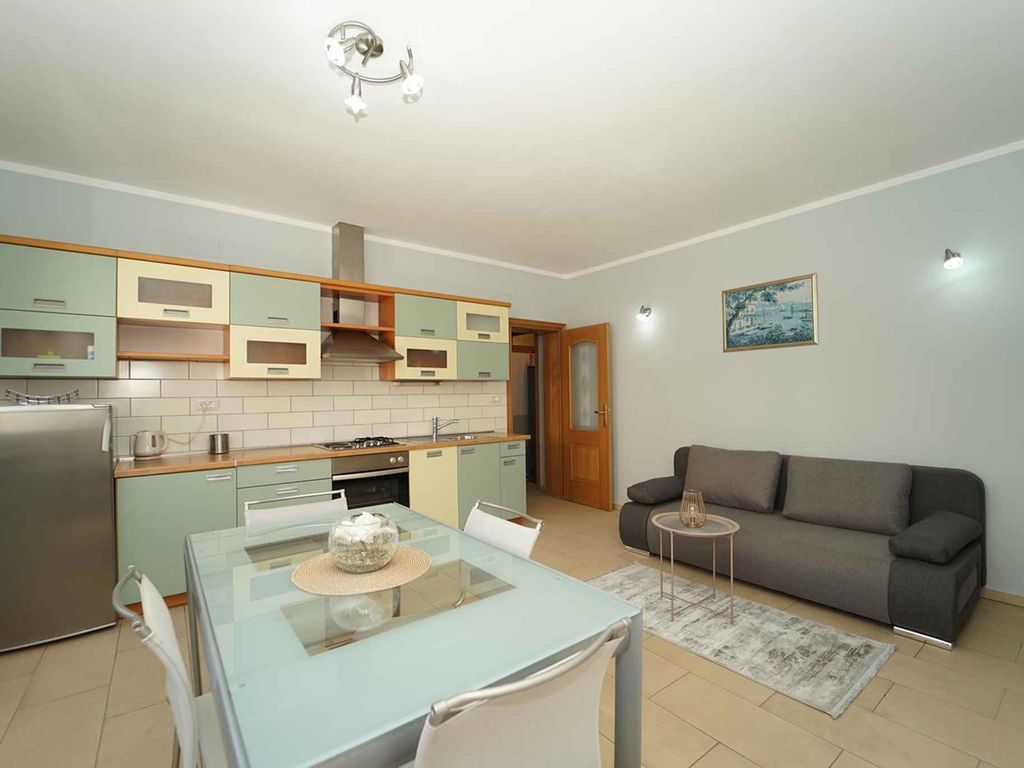 Ferienwohnung mit Klimaanlage und Terrasse