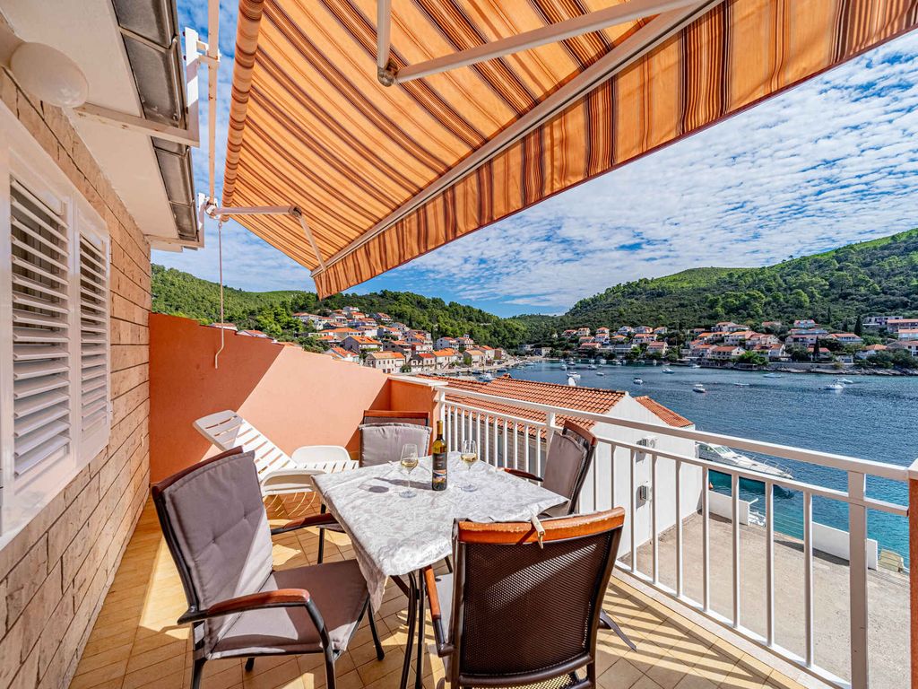 Ferienwohnung mit Klimaanlage und Meerblick