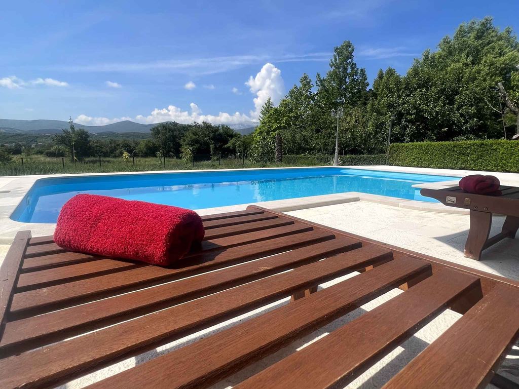 Ferienhaus mit Swimmingpool und Klimaanlage
