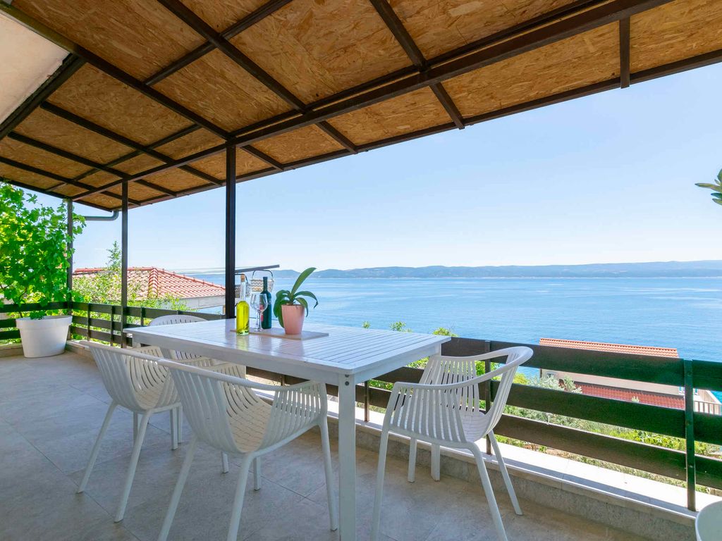 Ferienhaus mit Internet, Klimaanlage und Grill