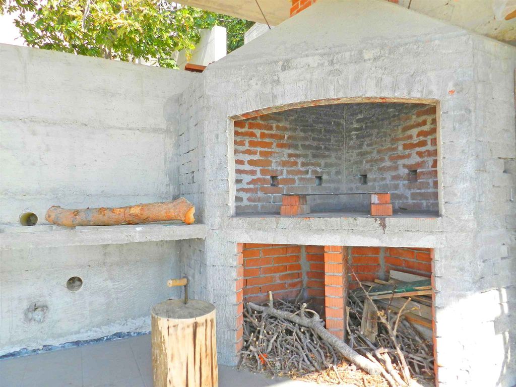 Ferienhaus mit Internet, Klimaanlage und Grill